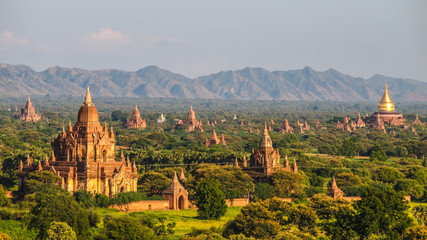 Bagan archeological site, Myanmar - obrazy, fototapety, plakaty