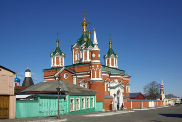 Fototapeta na wymiar KOLOMNA, RUSSA - April, 2014: Uspensky Brusensky monastery