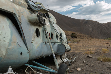 sowjet helikopter im pandschschir tal © Torsten Pursche