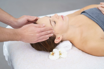 Obraz na płótnie Canvas entspannende massage