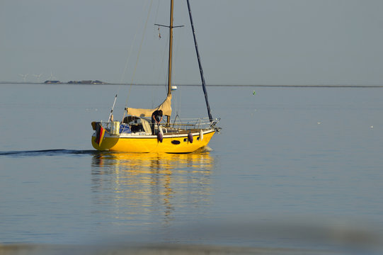 Fototapeta yacht at sea