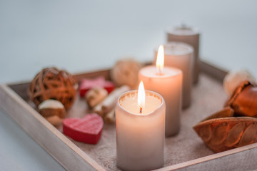 Weihnachtliche Deko, kalt gehalten 