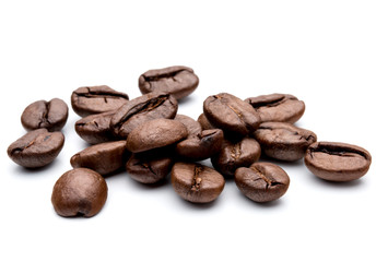 roasted coffee beans isolated in white background cutout