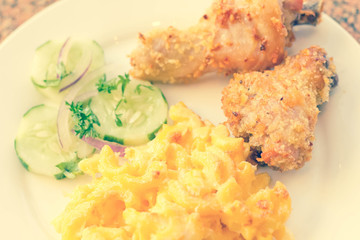 Fried Chicken Mac N Cheese