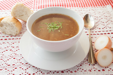 French onion soup with bread