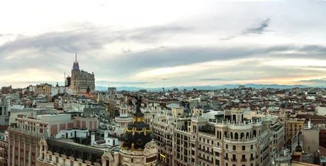 Fotobehang Panoramical aerial view of Madrid © Sergii Figurnyi