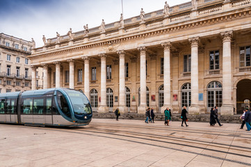 Tramway et Grand Théâtre à Bordeaux en Gironde, Nouvelle Aqquitaine, France