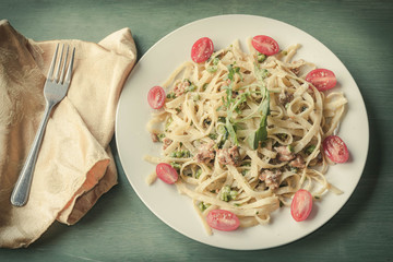 Fettuccine Alfredo with Ground Sausage