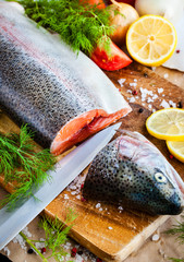 Process of cutting raw salmon