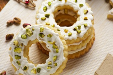Group of ring cookies