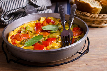 Scrambled eggs with vegetables