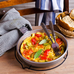 Scrambled eggs with vegetables