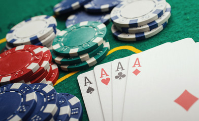 poker four aces
