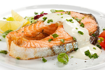 Grilled salmon and vegetables