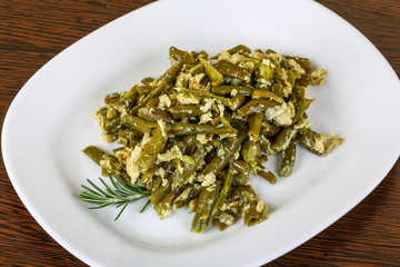 Roast green beans with egg