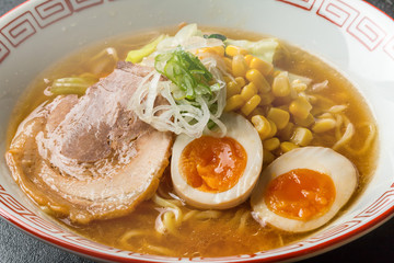 普通の味噌ラーメン　 Gourmet of miso ramen Japan