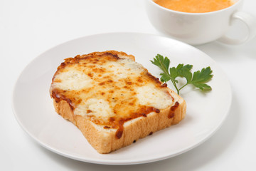チーズトースト