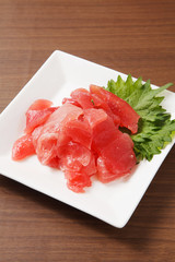 まぐろの切り落とし