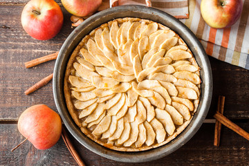 Apple pie with cinnamon