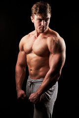 Sexy muscular fitness man