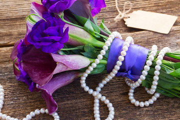 Calla lilly and eustoma flowers