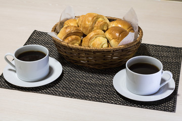 コーヒーとパン