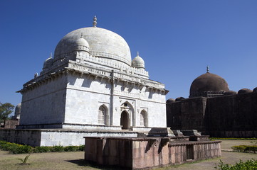 Fototapeta na wymiar Tomb of Hoshang Shah, Mandu