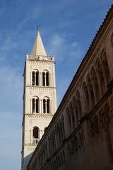 Fototapeta na wymiar cathedrale saint domnius