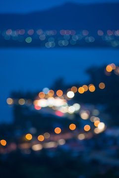 Traffic lights of the night city road © namning