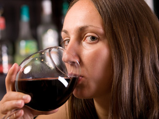 Drinking red wine