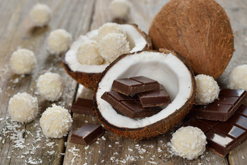 Chocolate, coconut and coconut pralines