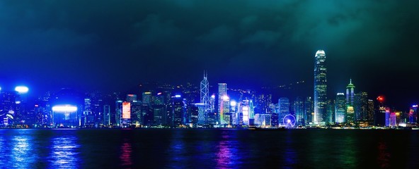 九龍半島から望む香港の夜景
