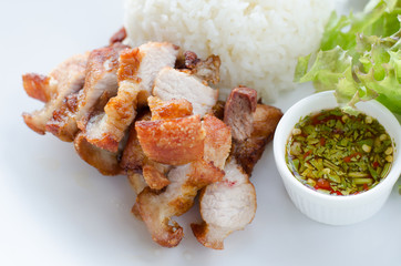 Deep fried pork with rice and chili sauce