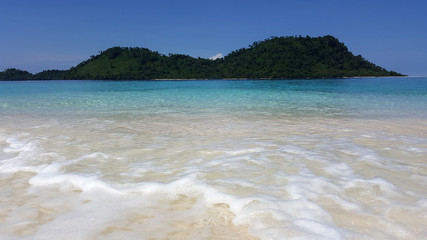 Obraz premium island on the beach