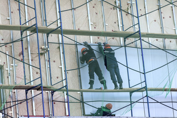three builders build the house