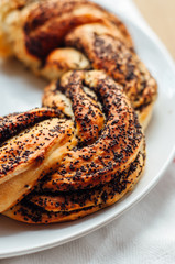 Estonian pastry kringel with poppy seeds