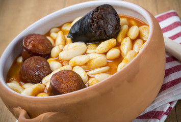 Cocina asturiana,fabada tradicional