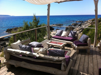 Corse bar au bord de la mer