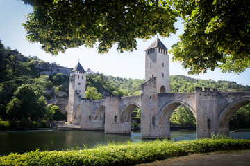 Fototapeta na wymiar Pont-Valentré à Cahors, Lot, France.