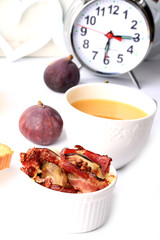 breakfast baked figs with bacon cheese walnuts