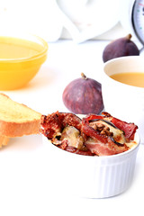 breakfast baked figs with bacon cheese walnuts