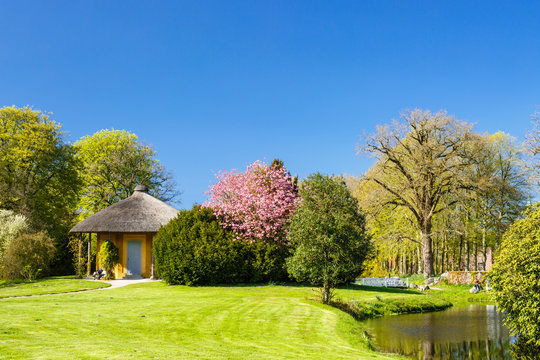 Schlosspark L&uuml;tetsburg