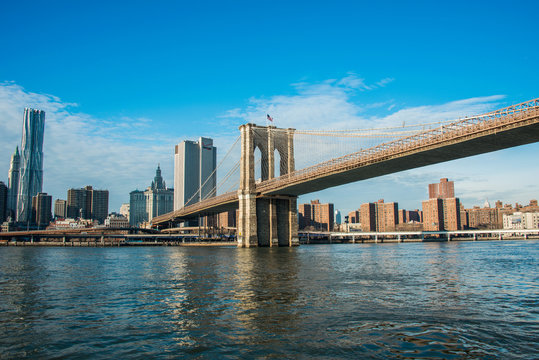 Fototapeta Brooklyn bridge in New York on bright summer day