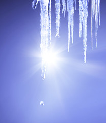 Hängende Eiszapfen