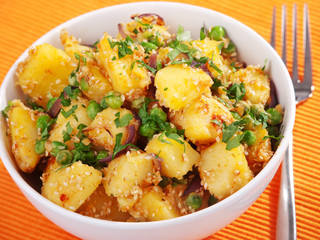 Potatos with sesame and cilantro