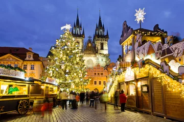 Papier Peint photo Prague Célèbre marché de Noël sur la place de la vieille ville de Prague (UNESCO), République Tchèque, Europe