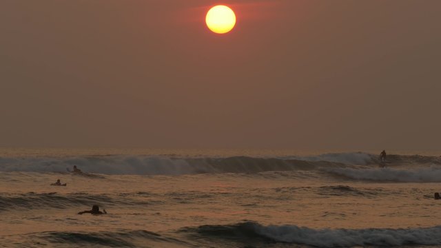 Surfing during sunset at 96FPS.
RAW FOOTAGE