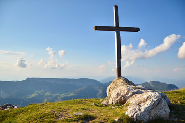 Croix sommitale du Pinet (Chartreuse / Savoie)