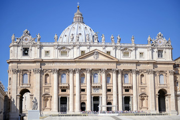 Fototapeta na wymiar Basilica di San Pietro in Vaticano, frontale