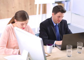 Obraz premium Business meeting - manager discussing work with his colleagues